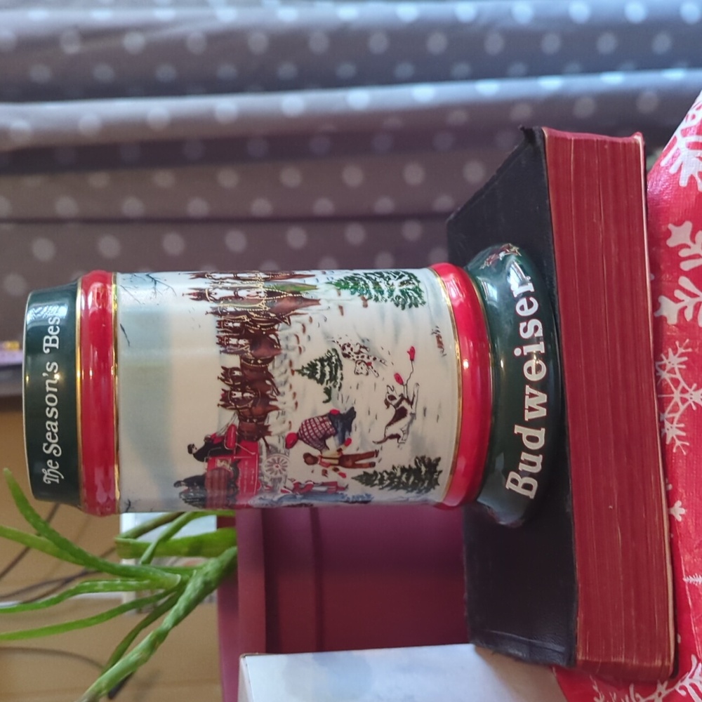 Vintage 1991 Budweiser beer stein